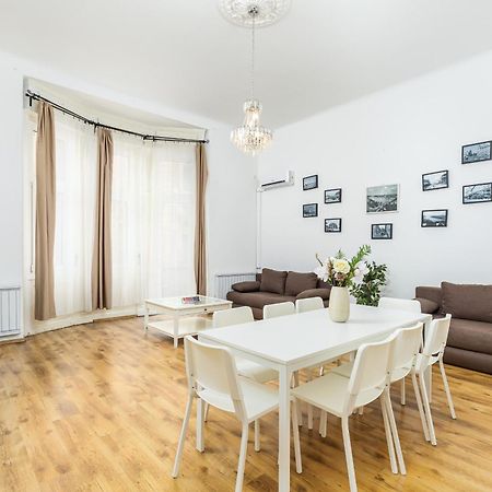 Real Apartments Lovag ブダペスト エクステリア 写真
