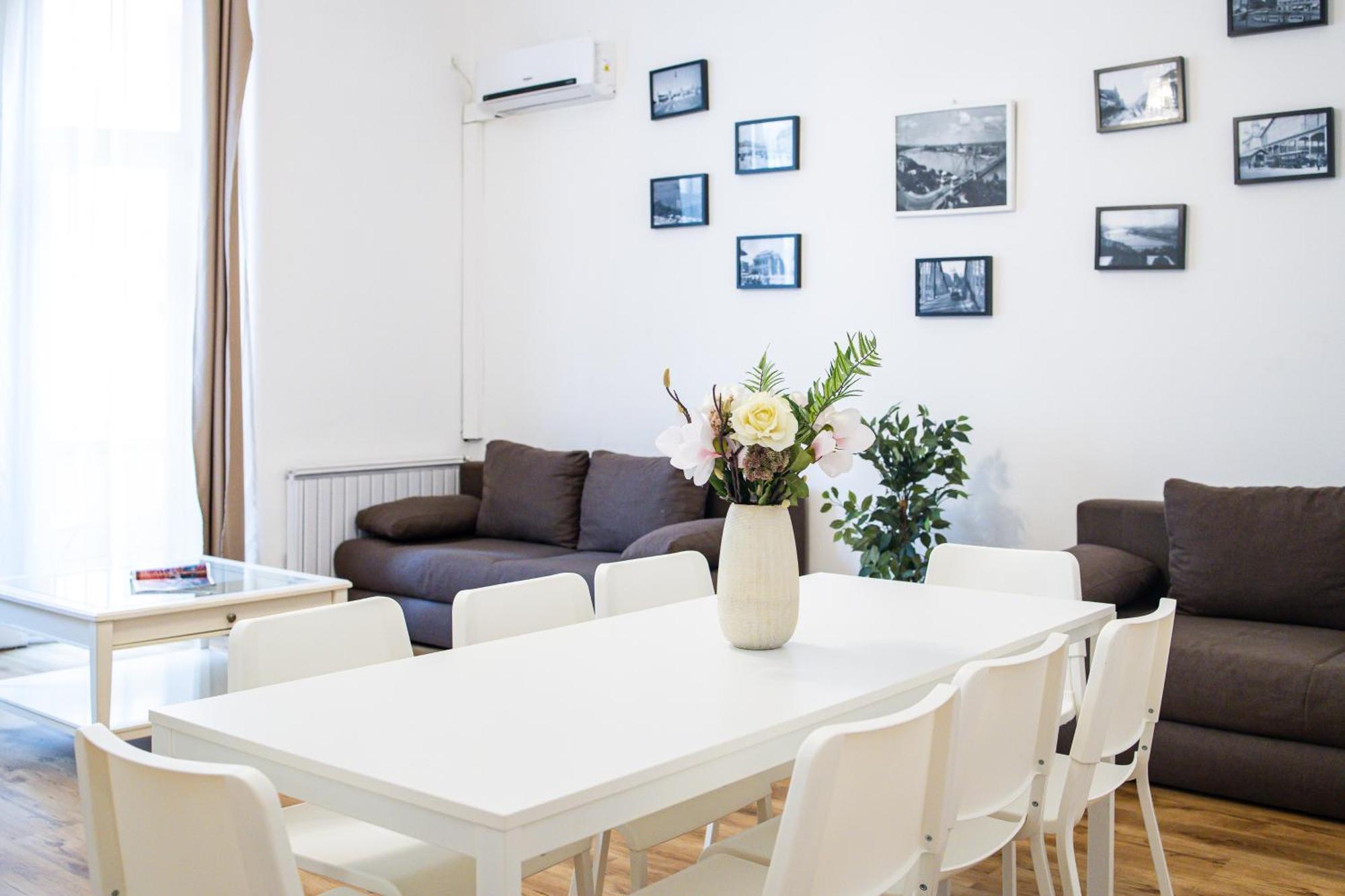 Real Apartments Lovag ブダペスト エクステリア 写真