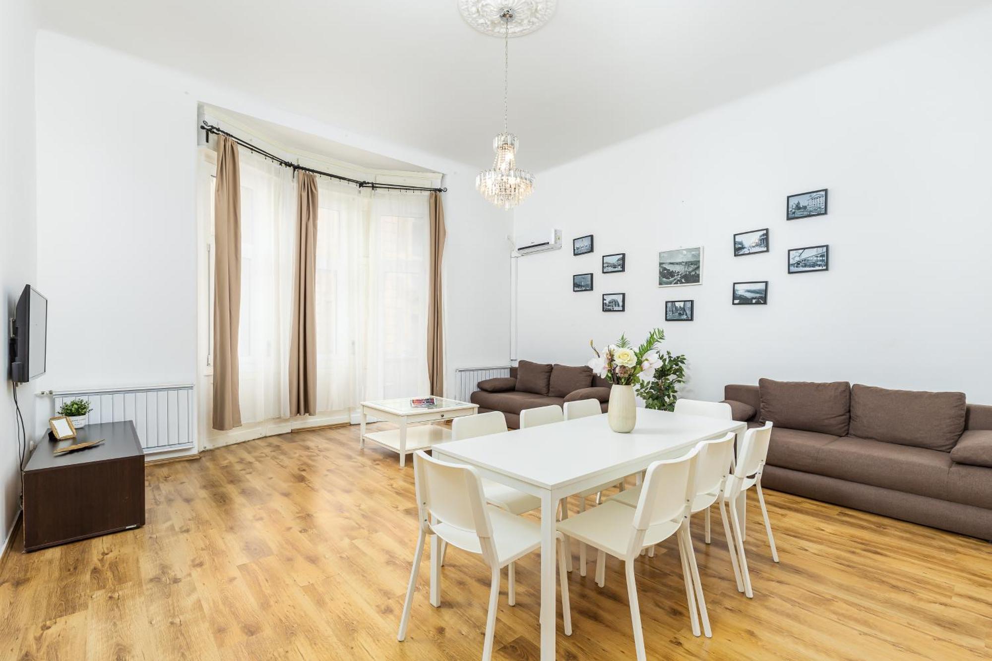 Real Apartments Lovag ブダペスト エクステリア 写真