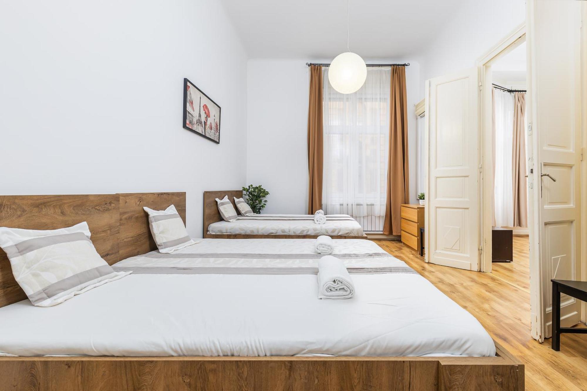 Real Apartments Lovag ブダペスト エクステリア 写真