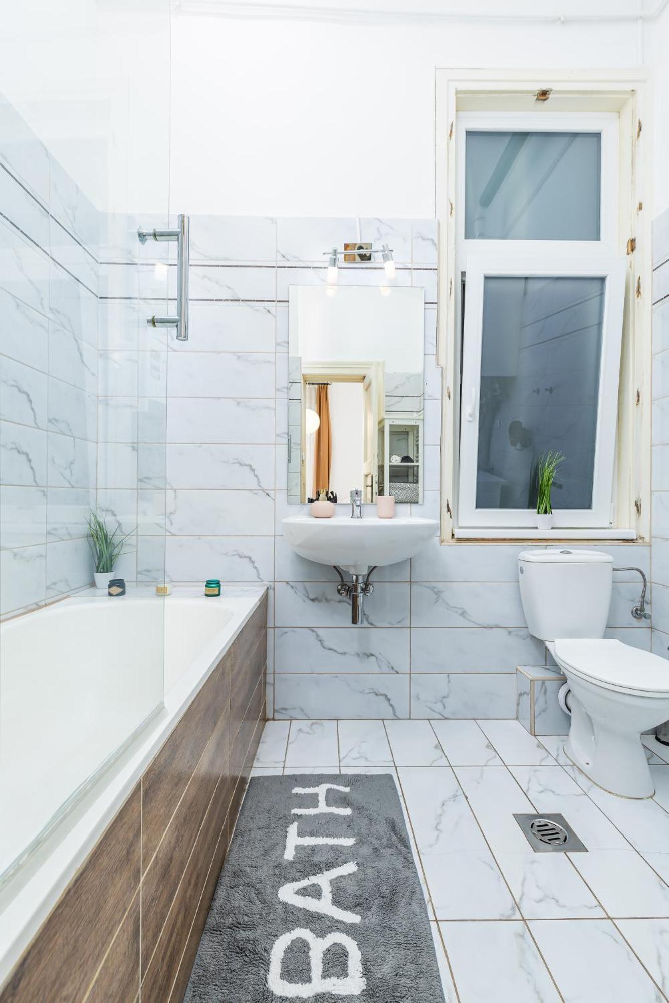 Real Apartments Lovag ブダペスト エクステリア 写真