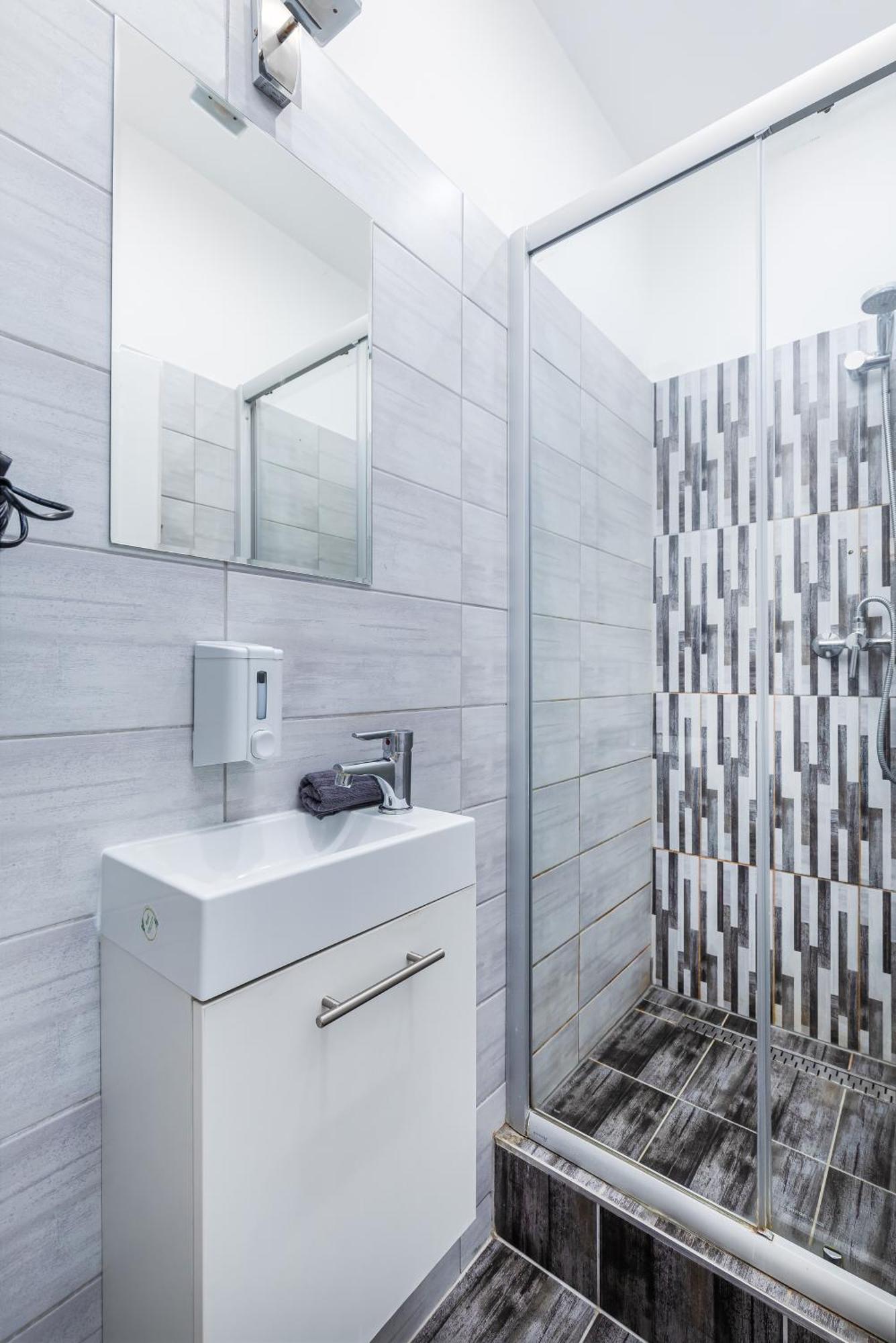 Real Apartments Lovag ブダペスト エクステリア 写真